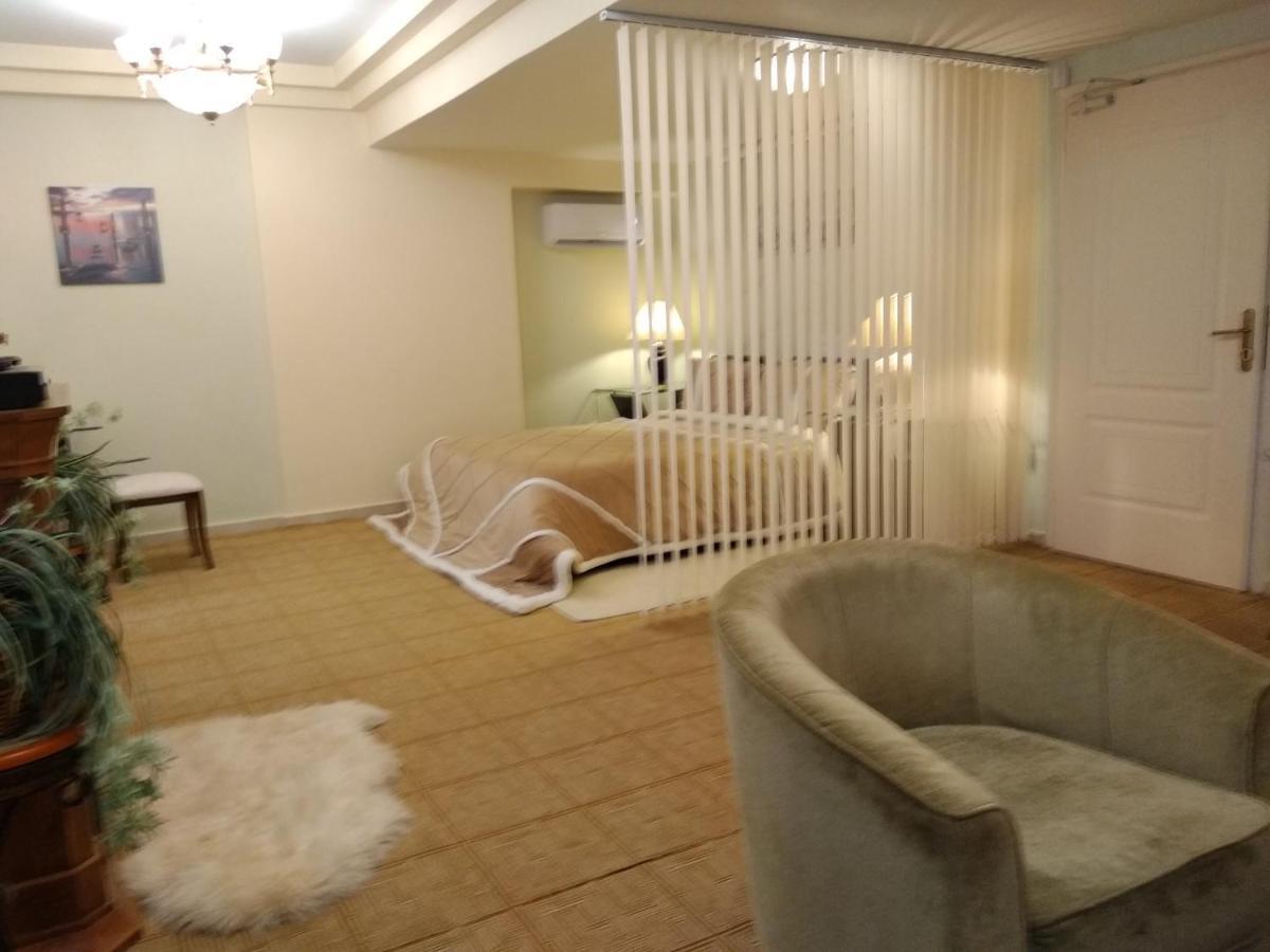 Wonderful Playroom Apartment Atenas Exterior foto